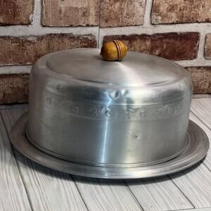 MCM VTG West Bend Aluminum Cake Topper And Plate w/ Wooden Acorn Knob Leaf Trim